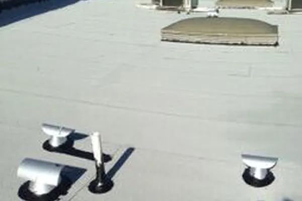 Commercial flat roof project in Temecula